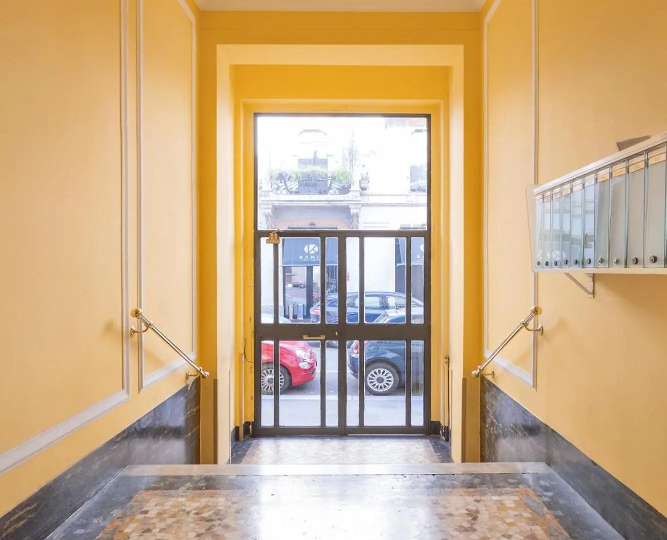 House Of An Artist In The Key Area Of Milan Apartment 0*,