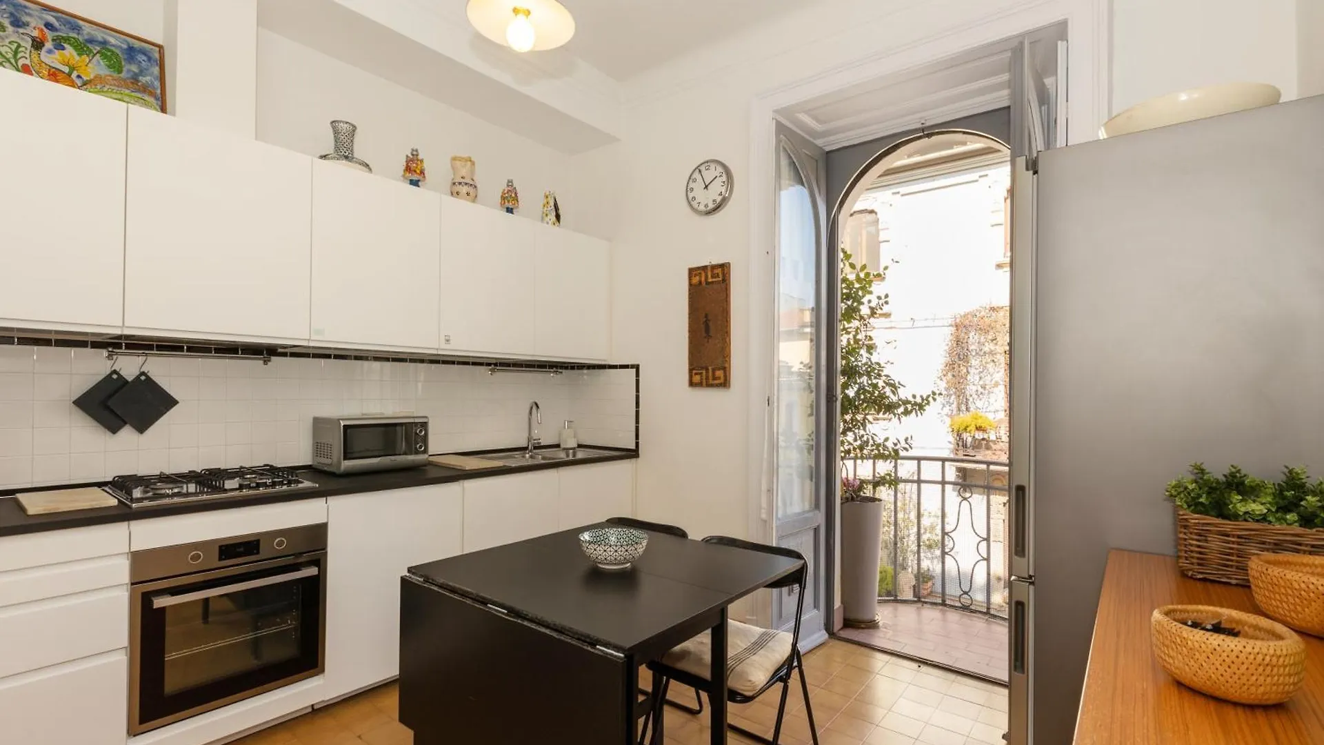 House Of An Artist In The Key Area Of Milan Apartment 0*,