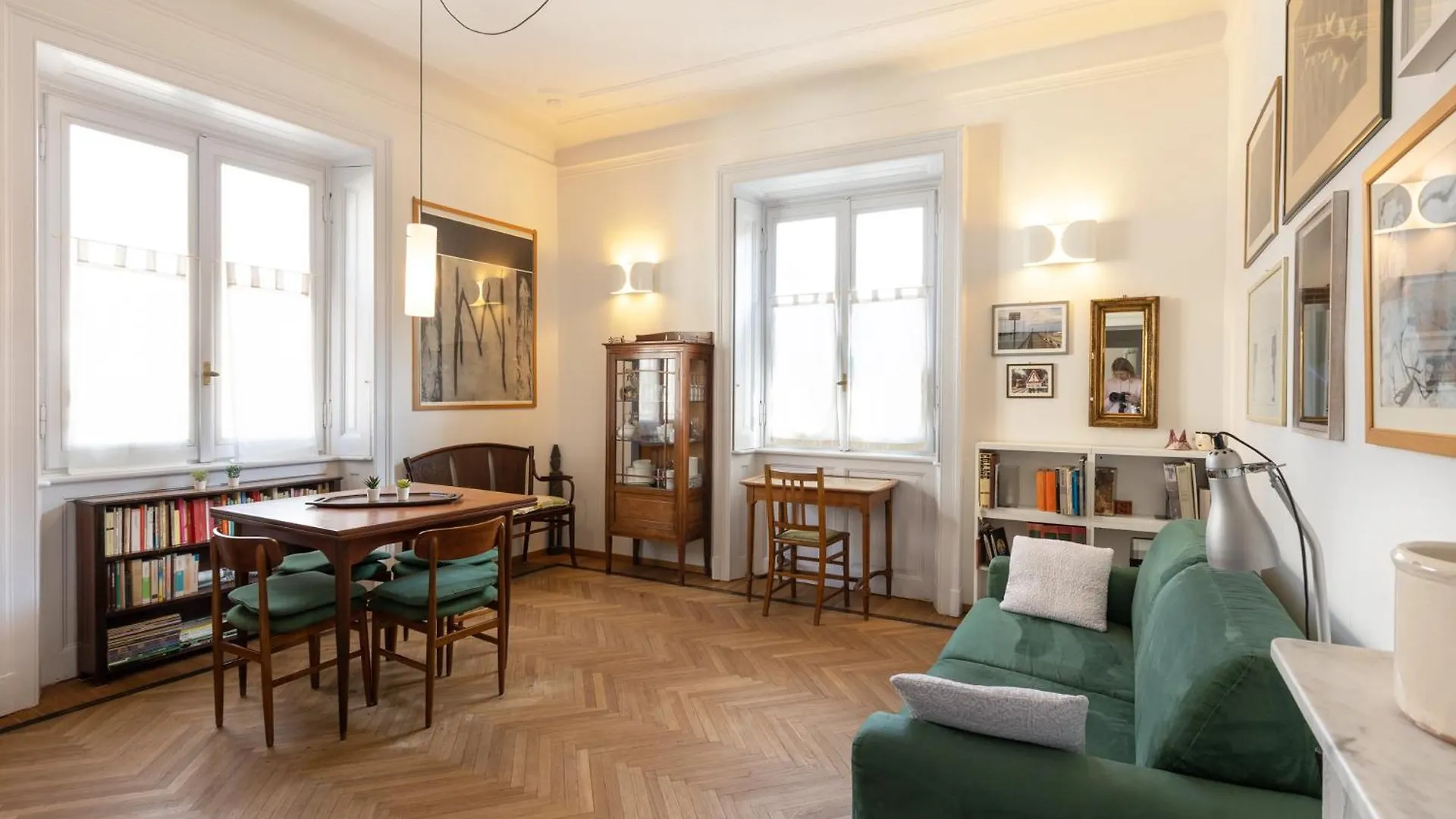 House Of An Artist In The Key Area Of Milan Apartment Italy