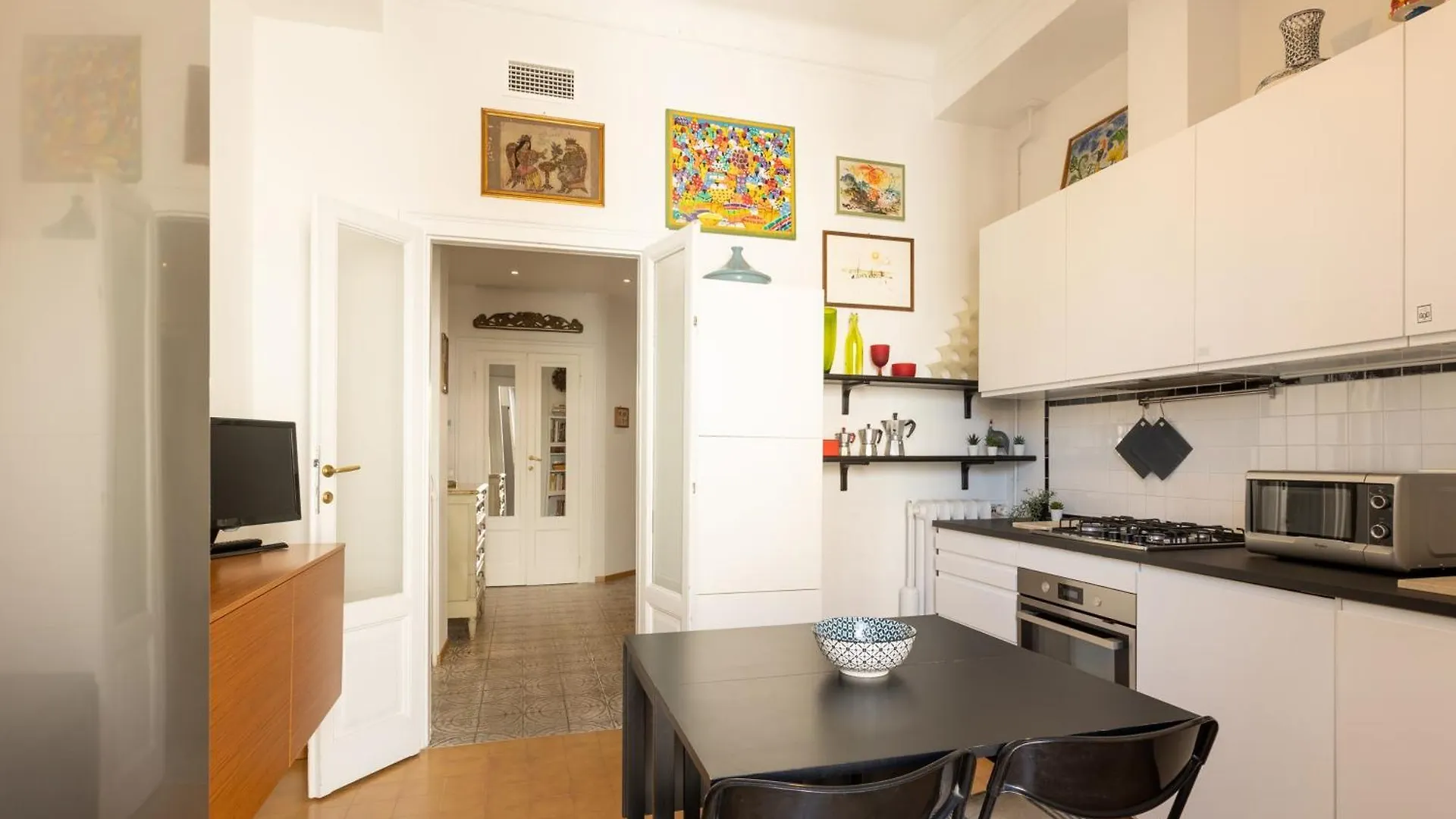 House Of An Artist In The Key Area Of Milan Apartment 0*,